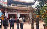 Hình ảnh ghi nhận tại Phủ Tây Hồ vào ngày Rằm tháng Giêng