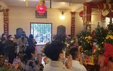 Hình ảnh ghi nhận tại Phủ Tây Hồ vào ngày Rằm tháng Giêng