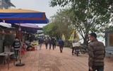 Hình ảnh ghi nhận tại Phủ Tây Hồ vào ngày Rằm tháng Giêng