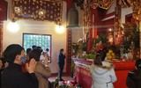 Hình ảnh ghi nhận tại Phủ Tây Hồ vào ngày Rằm tháng Giêng