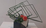 Độc đáo bộ sưu tập búp bê Hina được trang trí trên kệ 7 tầng của Nhật Bản 