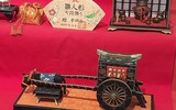 Độc đáo bộ sưu tập búp bê Hina được trang trí trên kệ 7 tầng của Nhật Bản 