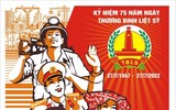Hình ảnh về mẹ Thứ, mẹ Suốt-người mẹ anh hùng được tái hiện trong tranh cổ động về đề tài thương binh, liệt sĩ