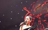 Lệ Quyên tỏa sáng trong trang phục của NTK Hoàng Hải