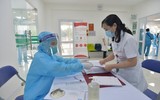 Cập nhật những khung hình về buổi tiêm vaccine Covid-19 đầu tiên tại Hà Nội, Hải Dương sáng 8-3