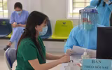 Cập nhật những khung hình về buổi tiêm vaccine Covid-19 đầu tiên tại Hà Nội, Hải Dương sáng 8-3