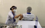 Cập nhật những khung hình về buổi tiêm vaccine Covid-19 đầu tiên tại Hà Nội, Hải Dương sáng 8-3