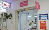 Khu cách ly Bệnh viện Thanh Nhàn: Số ca Covid-19 tăng trở lại, cả trẻ em và người già
