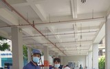 Hà Nội: Xếp hàng, đội nắng chờ mua bánh trung thu nổi tiếng