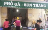 Hà Nội: Được mở cửa trở lại, hàng sửa xe, cắt tóc nơi đông khách, nơi vắng hoe