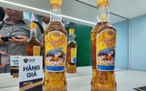 Tổng cục Quản lý thị trường mở phòng trưng bày gạo, sữa, nước uống... thật- giả