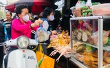 [Ảnh] 29 Tết nắng đẹp, chợ chật như nêm