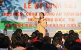 Công an Hà Nội phối hợp trường học triển khai mô hình cổng trường an toàn giao thông