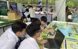 Hào hứng trải nghiệm tại Ngày hội công nghệ thông tin và STEM Hà Nội