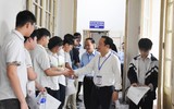 Hà Nội: Thời tiết thuận lợi trong ngày đầu diễn ra kỳ thi vào lớp 10 đông nhất cả nước 