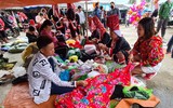Khám phá chợ phiên Đồng Văn, huyện Bình Liêu, Quảng Ninh