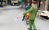 Công an quận Bắc Từ Liêm xử phạt 35 trường hợp không đeo khẩu trang nơi công cộng