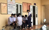  Công an Hà Nội miệt mài cấp định danh điện tử cho công dân trong dịp nghỉ lễ