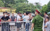 Hình ảnh đẹp ngày trở về của những phạm nhân được đặc xá