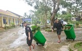 Trung đoàn Cảnh sát cơ động Trung bộ khẩn trương giúp dân khắc phục hậu quả cơn bão Noru