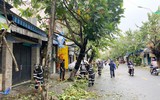 Trung đoàn Cảnh sát cơ động Trung bộ khẩn trương giúp dân khắc phục hậu quả cơn bão Noru