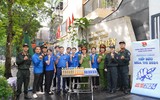 Hình ảnh đẹp người chiến sỹ Công an Thủ đô đồng hành cùng mùa thi tốt nghiệp THPT Quốc gia 2024