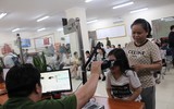 Những công dân đầu tiên thu nhận hồ sơ cấp Thẻ căn cước