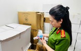 Cận cảnh hàng trăm loại thực phẩm chức năng giả vừa bị phát hiện
