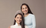 Tiểu Vy lưu lại hình ảnh tuổi thanh xuân cùng mẹ