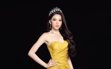 Nhan sắc Hoa hậu Đỗ Thị Hà sau một tháng đăng quang