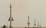 [ẢNH] Lá chắn 'Đại bàng vàng' S-25 Berket bảo vệ Moscow