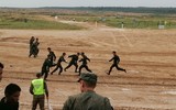 [ẢNH] Đội xe tăng Việt Nam về đích đầu tiên trong chung kết Tank Biathlon