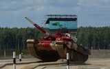 [ẢNH] ‘Chiến tăng đỏ’ của đội Nga xuất sắc nhưng lại thiếu thuyết phục ở Tank Biathlon