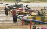 [ẢNH] Dù cố hết sức song xe tăng quốc bảo Trung Quốc vẫn thua Nga tại Tank Biathlon