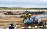 [ẢNH] ‘Chiến tăng đỏ’ của đội Nga xuất sắc nhưng lại thiếu thuyết phục ở Tank Biathlon