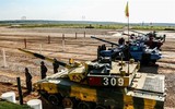 [ẢNH] Dù cố hết sức song xe tăng quốc bảo Trung Quốc vẫn thua Nga tại Tank Biathlon