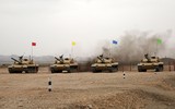 [ẢNH] Dù cố hết sức song xe tăng quốc bảo Trung Quốc vẫn thua Nga tại Tank Biathlon