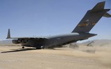 [ẢNH] Vận tải cơ khổng lồ C-17 Mỹ mài bụng tóe lửa tại Afghanistan