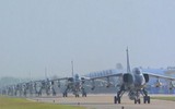 [ẢNH] Trung Quốc cho JH-7 phóng tên lửa thị uy, coi chừng ‘gậy ông đập lưng ông’
