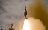 [ẢNH] Tìm hiểu loại tên lửa nguy hiểm Mỹ vừa bắn từ chiến hạm siêu dị USS Zumwalt 