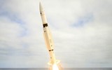 [ẢNH] Tìm hiểu loại tên lửa nguy hiểm Mỹ vừa bắn từ chiến hạm siêu dị USS Zumwalt 