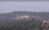 [ẢNH] Nga bất ngờ dùng siêu bom khoan núi để diệt khủng bố Syria
