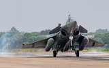 [ẢNH] Trung Quốc thừa nhận tiêm kích Ấn Độ mua từ Pháp mạnh hơn JF-17