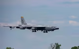 [ẢNH] Mỹ hồi sinh ‘pháo đài bay’ B-52 ‘đắp chiếu’ ngoài sa mạc suốt 12 năm