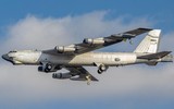 [ẢNH] Mỹ hồi sinh ‘pháo đài bay’ B-52 ‘đắp chiếu’ ngoài sa mạc suốt 12 năm