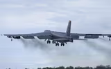 [ẢNH] Mỹ hồi sinh ‘pháo đài bay’ B-52 ‘đắp chiếu’ ngoài sa mạc suốt 12 năm