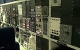 [ẢNH] 'Máy bay ngày tận thế' Mỹ cất cánh trong lúc người biểu tình chiếm đồi Capitol