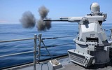 [ẢNH] Pháo hạm Mk38, vũ khí chết người giáng vào xuồng cao tốc đối phương
