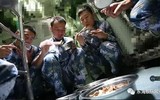 [ẢNH] Nhiều lính tàu ngầm Trung Quốc gặp vấn đề về sức khỏe