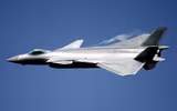 [ẢNH] Ngoai trừ động cơ, J-20 Trung Quốc vượt Su-57 Nga ở các thông số còn lại?